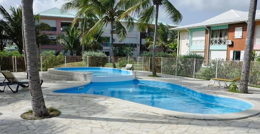 Apartamento 75M2, 2 Bedrooms ,Beachfront, 2 Garden Pools Saint-Francois
